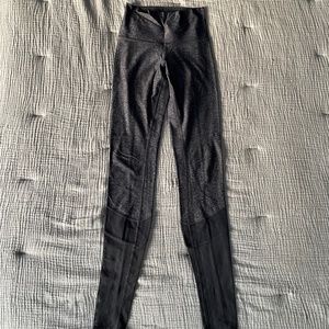 Lululemon yoga pants